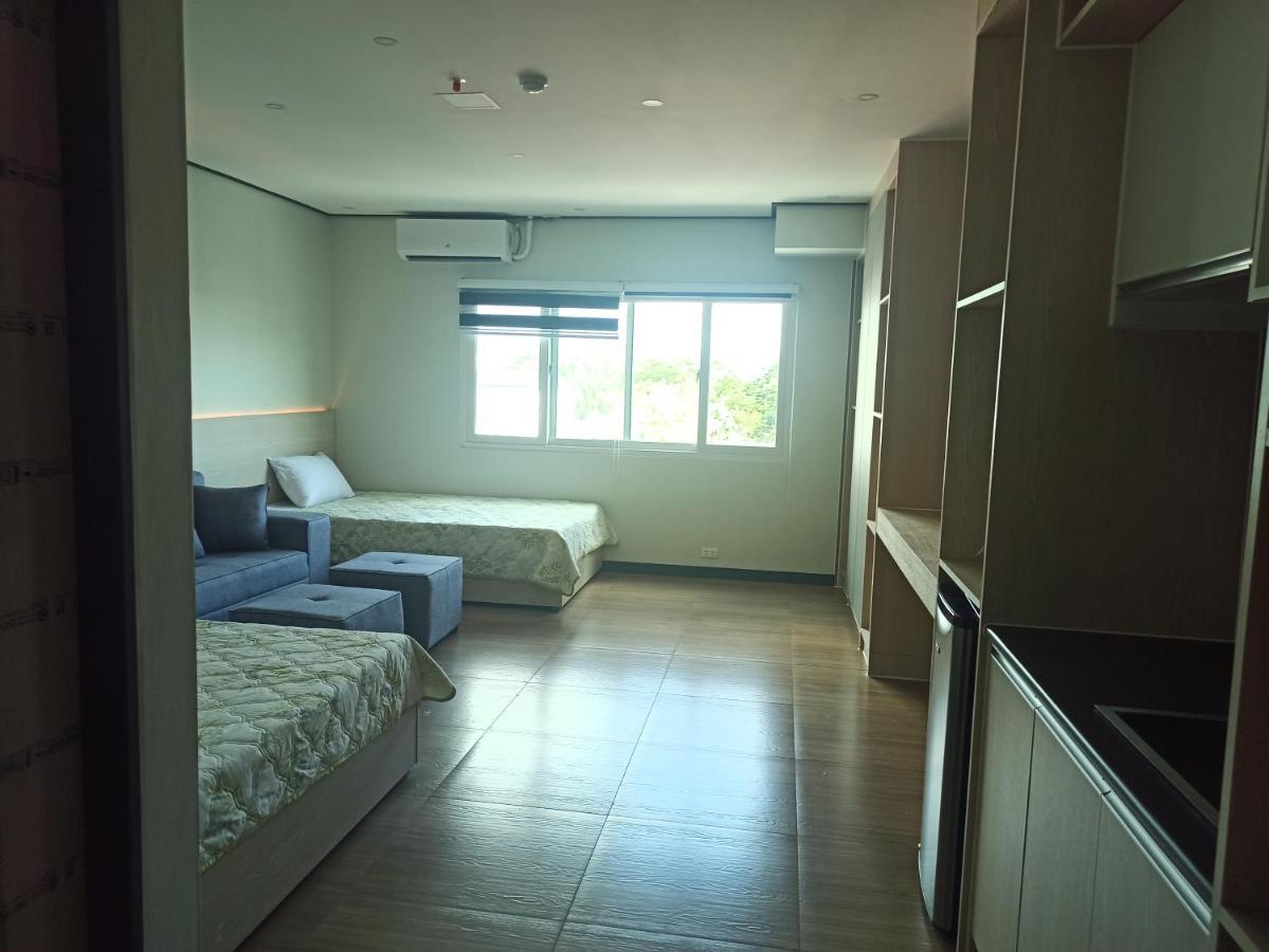 Emmaus Condotel Angeles Kültér fotó